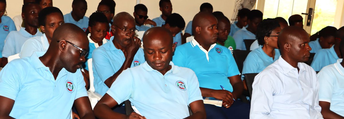 #OnprInnovationtenu d'une réunion en assemblée général ce vendredi, le 25 Mars 2025 dirigée par son DG,<a href="/anastase_jean/">Hicuburundi Jean Anastase</a> dans la salle habituelle des réunions de l'#ONPR avec 4pts à l'agenda du jour dont l'hygiène et assainissement sur le lieu de travail.etc