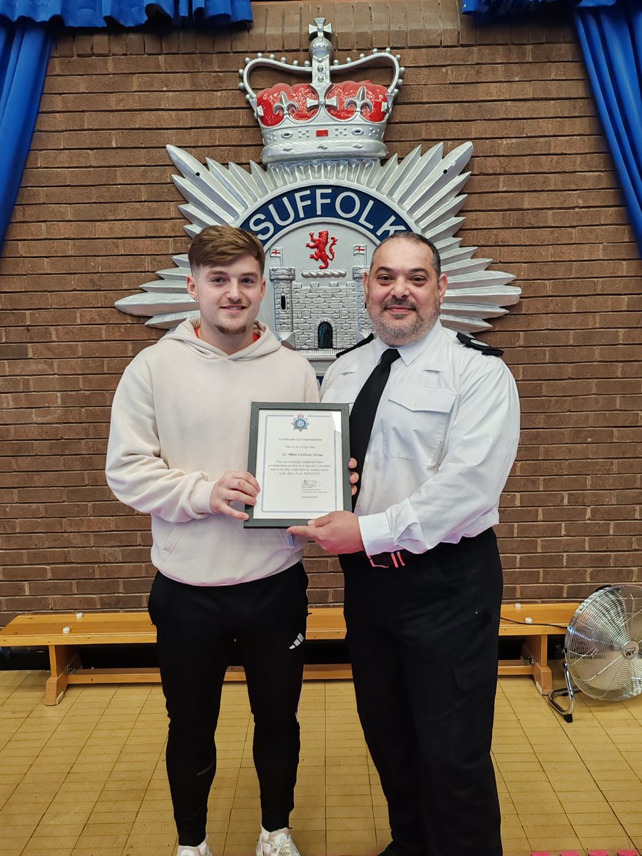 Congratulations to Special Constables, Daniel Lee, Jacob Hubbard, Joseph Waller and Callum Stone. They are all receiving their certificates for achieving independent Patrol status. A massive achievement and a great step forward in your careers. Very well done. #proudtoserve