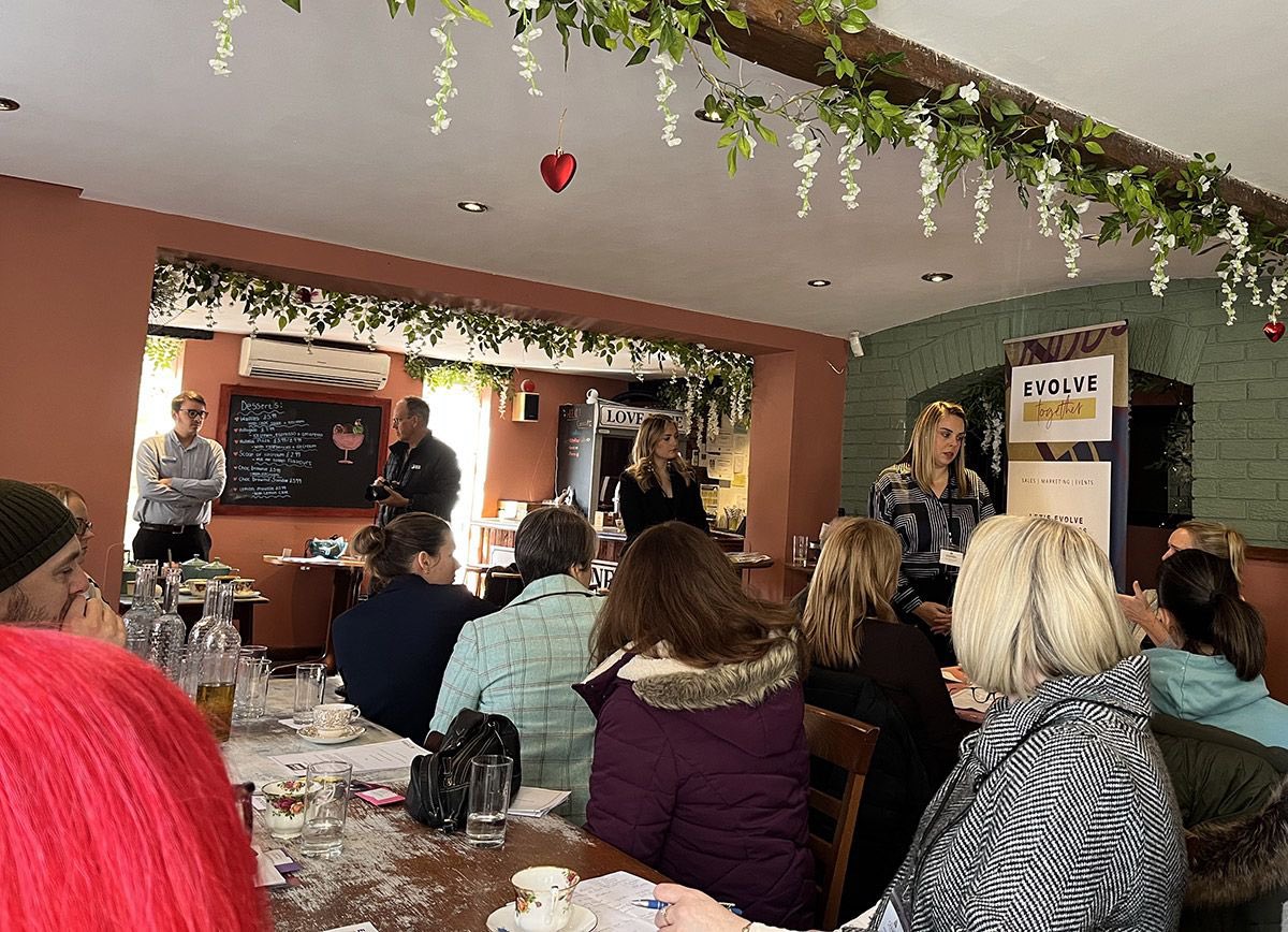 Warbrook Creative (@siwarbrook) on Twitter photo Our design maestro Simon was out and about again today, this time at the <a href="/SCheshChamber/">South Cheshire Chamber of Commerce & Industry</a> Final Friday meet-up.
Nice way to round-off the month. 😃
#Cheshire #Nantwich #WebDesignUK Our design maestro Simon was out and about again today, this time at the <a href="/SCheshChamber/">South Cheshire Chamber of Commerce & Industry</a> Final Friday meet-up.
Nice way to round-off the month. 😃
#Cheshire #Nantwich #WebDesignUK