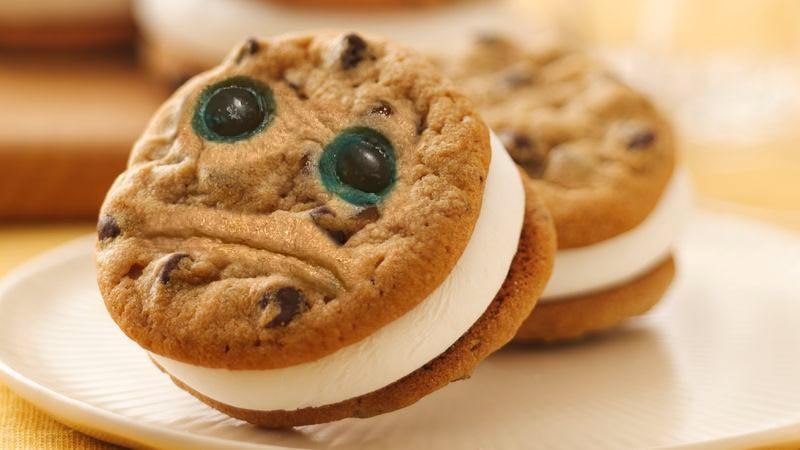 sadcookieonsol's tweet photo. @TeTheGamer reasons: sad cookie sandwich https://t.co/J99S0bh6zJ