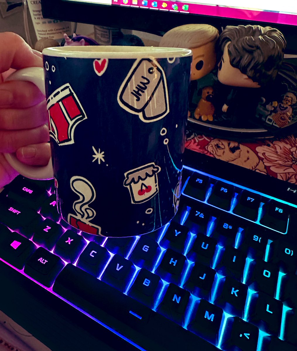 YorkiePug's tweet image. Sometimes you need to break out the fancy mugs #johnwatson