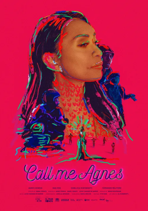 🎬 Nu in de bioscoop: Call me Agnes.

Agnes haar leven draait om haar queer vrienden. Als onverwacht haar jongere broer uit Indonesië arriveert, herleeft Agnes haar herinneringen in een mix tussen fictie, musical en het echte leven.

Met #audiodescriptie via #Earcatch! #SAVT