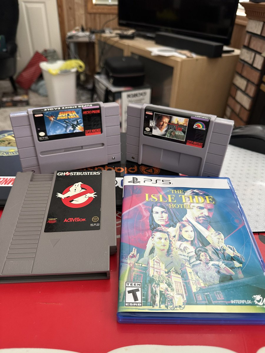 CreaseAndAssist's tweet photo. Latest video game pickups, Super Strike Eagle by #Microprose & True Lies by #LJN for the #SNES, Ghostbusters by #Activision for the #NES & The Isle Tide Hotel by #Interflix & @LimitedRunGames for #PS5 @vigilante890 @Shawstlevania @pantsboyusa @Timnado @paladinolive https://t.co/Ff5Tij99rj