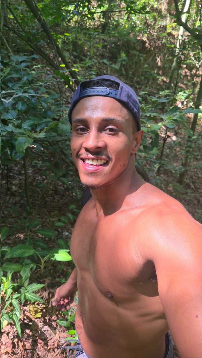 gabrieleronsp's tweet photo. Trilha 🌲🌳🥵 https://t.co/Ho5uHH8TmO