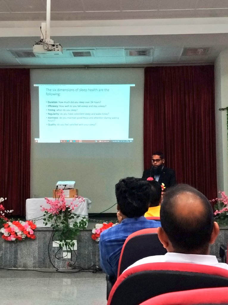 akmal_areeb's tweet photo. Excellent presentation by @mdtabu  on occasion of #worldsleepday All about sleep #MedTwitter #ENT 
#OSA #Apnea https://t.co/oMfkxSSE3z
