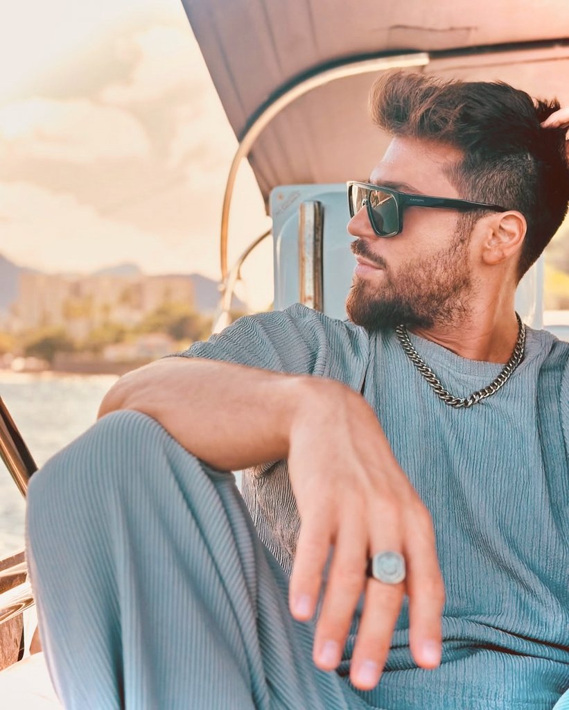 Que bonito es.....Brasil claro jajjaja
#CanYaman