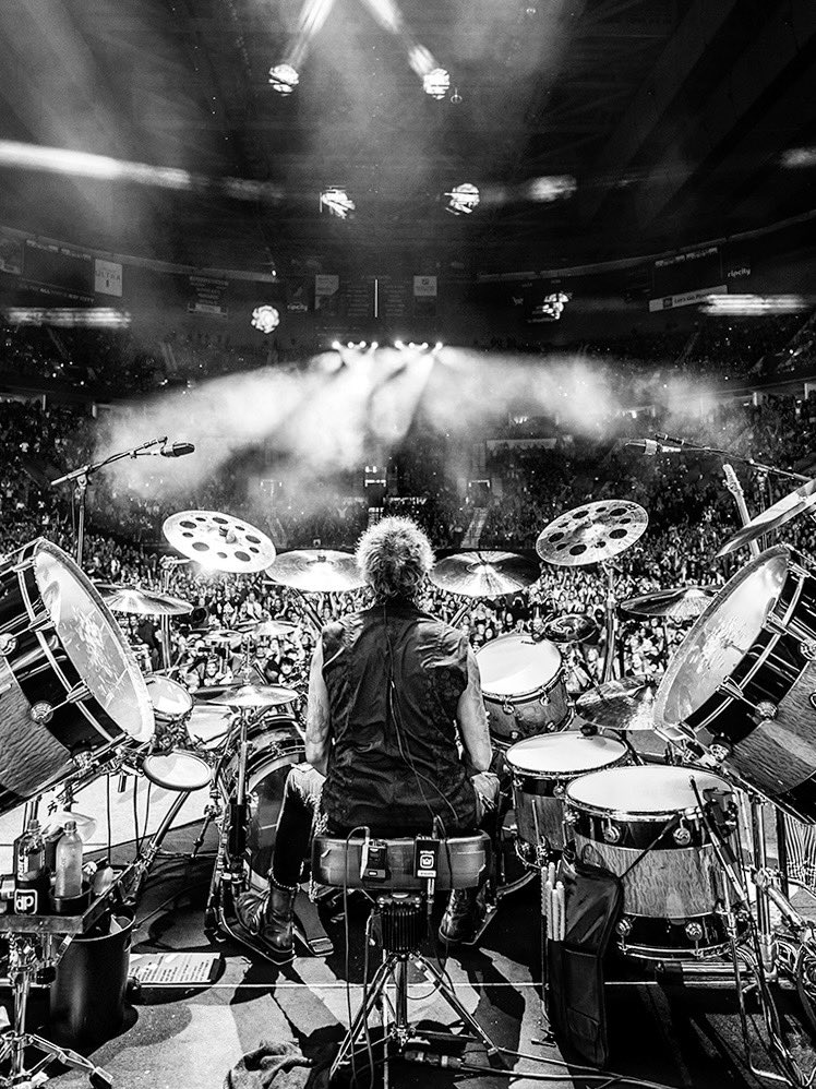 Deen Castronovo (@deenthedrummer) on Twitter photo From where I sit, this view NEVER gets old 🙌🏻 Have a great weekend brothers and sisters!
#DeenCastronovo #FlashbackFriday #JourneyTour
📷 <a href="/ironmikesavoia/">Iron Mike Savoia</a> From where I sit, this view NEVER gets old 🙌🏻 Have a great weekend brothers and sisters!
#DeenCastronovo #FlashbackFriday #JourneyTour
📷 <a href="/ironmikesavoia/">Iron Mike Savoia</a>