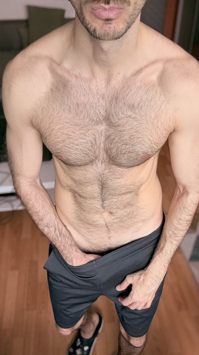 Наконец хоть немного привел себя в форму 😏