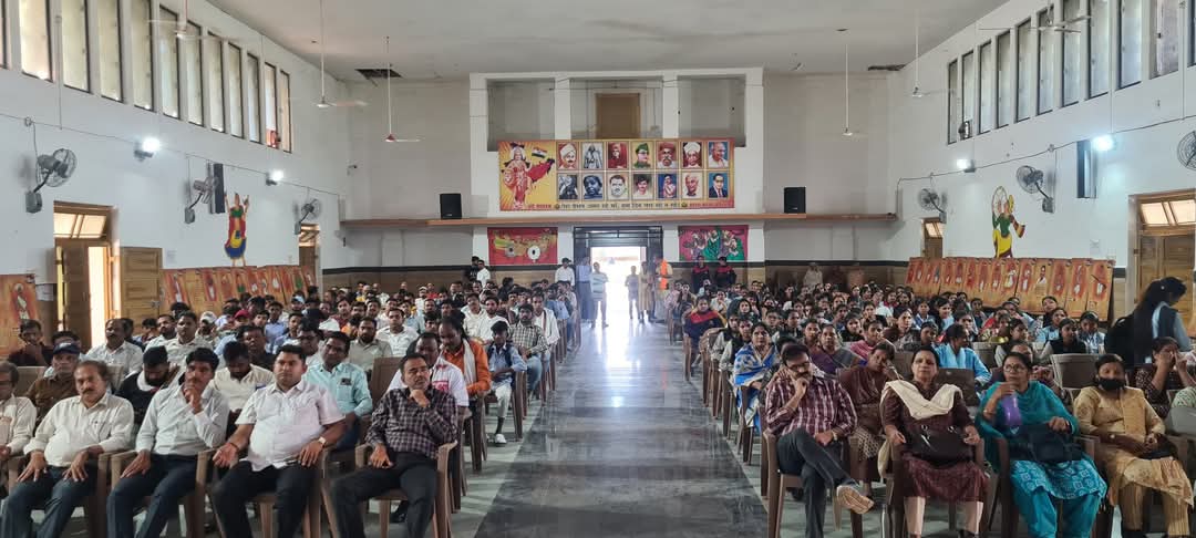 Knowing the contribution of Janjati community to the cause of nation’s freedom
worldhindunews.com/knowing-the-co…