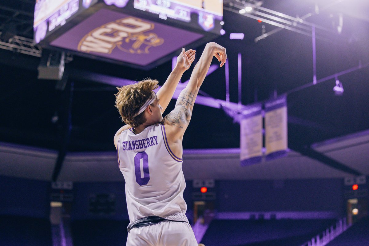 wishing a happy birthday to Cord Stansberry🎂🎉