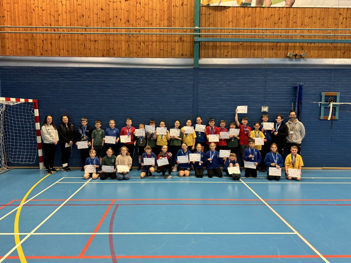 Coastal School Sport Partnership (@coastalsgo) on Twitter photo Today, we hosted <a href="/BurghPE/">Burgh PE & Sport</a> for their intra-school Badminton & Volleyball Competition for year 6s.
All the pupils showed fantastic teamwork and sportsmanship.
<a href="/YourSchoolGames/">School Games</a> <a href="/YouthSportTrust/">Youth Sport Trust</a> <a href="/TiceRichard/">Richard Tice MP 🇬🇧</a> Today, we hosted <a href="/BurghPE/">Burgh PE & Sport</a> for their intra-school Badminton & Volleyball Competition for year 6s.
All the pupils showed fantastic teamwork and sportsmanship.
<a href="/YourSchoolGames/">School Games</a> <a href="/YouthSportTrust/">Youth Sport Trust</a> <a href="/TiceRichard/">Richard Tice MP 🇬🇧</a>