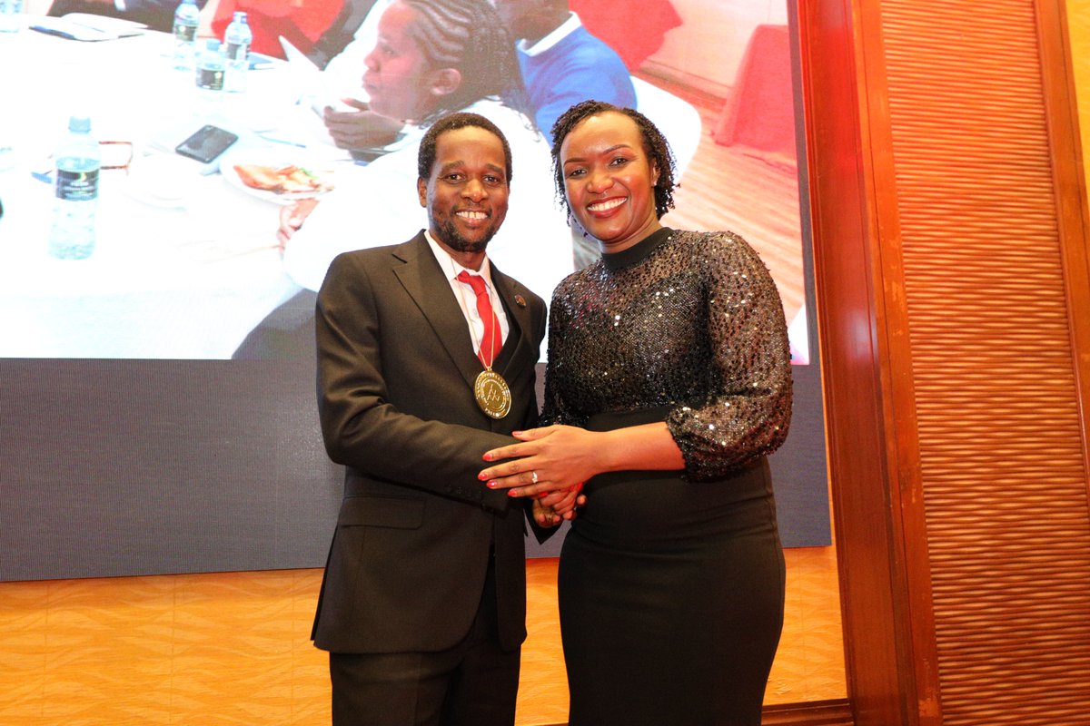 Sealing success with a medal! A new chapter begins at the Architectural Association of Kenya (AAK) as we mark a change of guard in leadership.

At the AAK AGM Gala Dinner, Arch. Florence Nyole officially handed over the presidential leadership to Arch. George Arabbu.
We extend