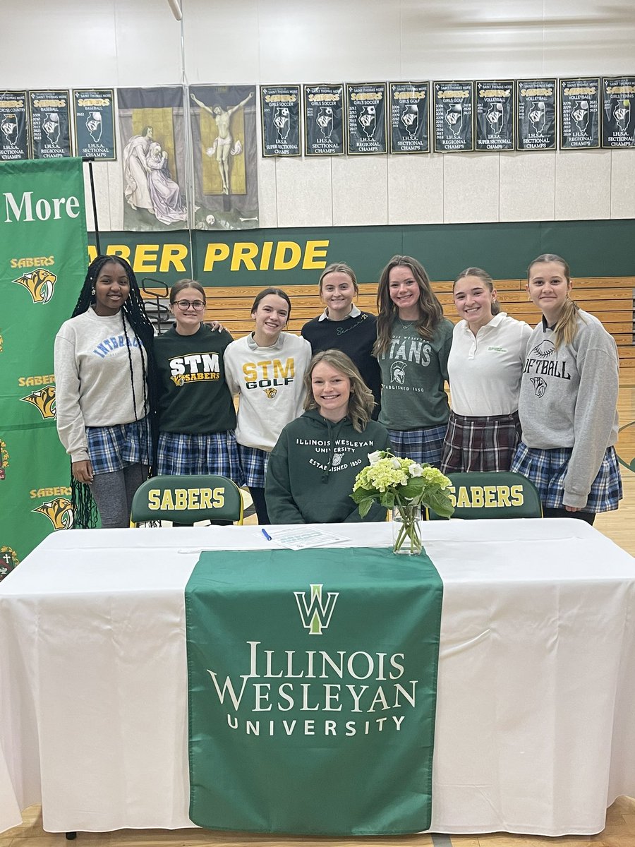 Congratulations to our STM athletes who signed their letters of intent yesterday! 

JJ Schmidt - Football at Aurora University 

Addie Kerr - Volleyball at Southern Illinois University 

Ashley Wells - Golf at Illinois Wesleyan University 

We are so proud of all of you!