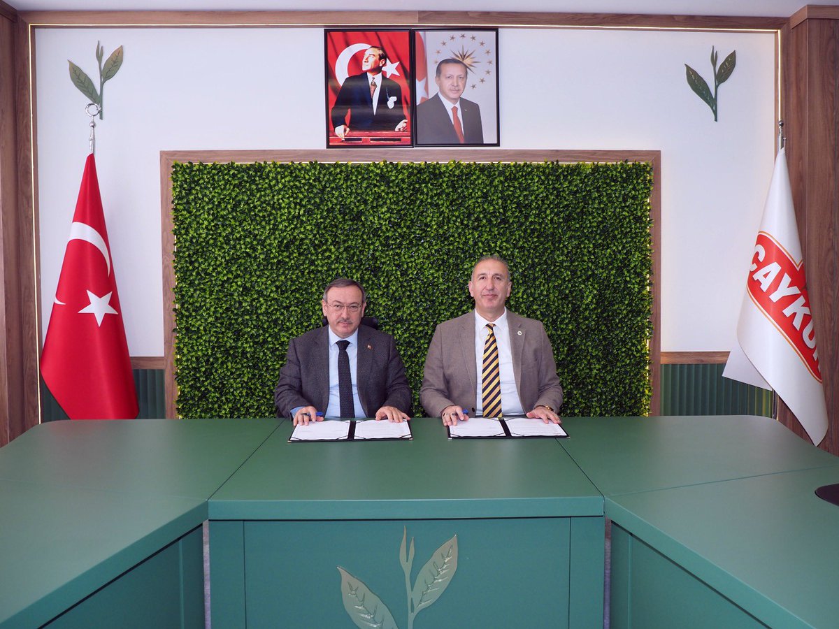 Çayımızın 100. Yılı anısına ziraat bahçemizde tarihine yakışır müze yapımı için değerli dokap bşk mız <a href="/hakangultekin53/">Hakan Gültekin</a>  le bir sözleşme imzaladık. Bölgemize, çayımıza ve üreticilerimize hayırlı olsun. Başkanınıza teşekkür ediyorum.