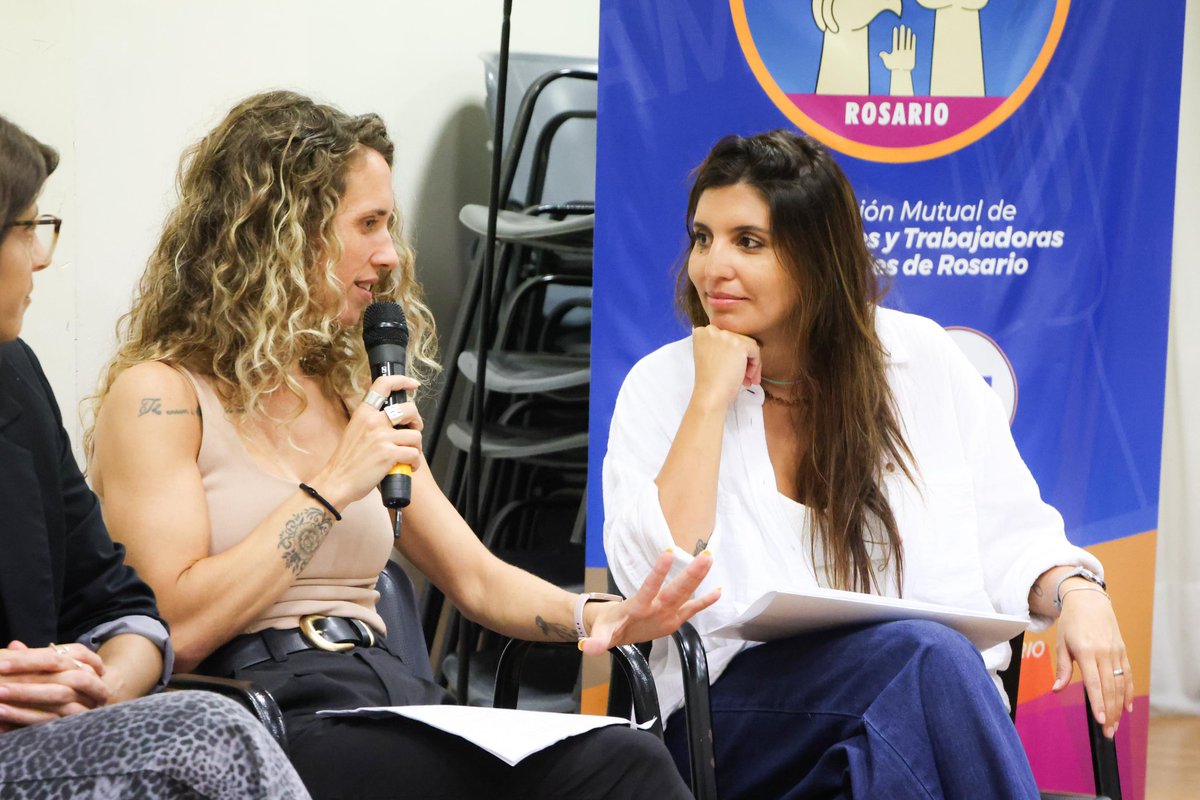 Vinimos a Rosario a encontrarnos con la compañera pre-candidata a concejala por la lista Primero Rosario, <a href="/PaulitaSague/">Paula Sague</a>, <a href="/florcarignanook/">Florencia Carignano</a>, <a href="/rodenasale/">Alejandra Rodenas ☀️</a> y un montón de compañeros para charlar sobre salud y ambiente♻️🌎