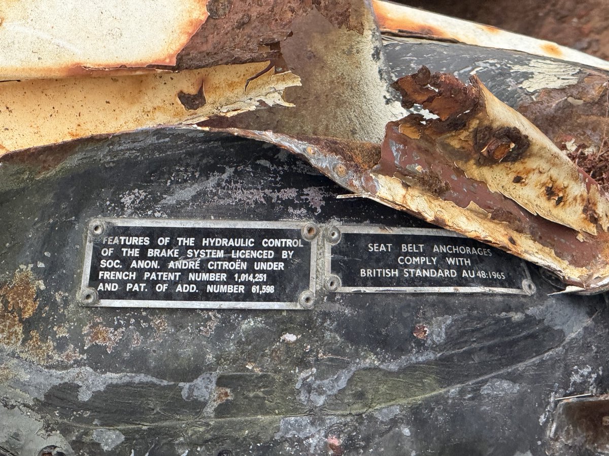 HenryOrchards's tweet image. Can you believe this car is a majestic #RollsRoyce #SilverShadow?

Once shiny and new in a showroom, I wonder what this beautiful Rolls Royce Silver Shadow could say if it could talk.

Henry Orchard and Sons, reassuringly good since 1947.

#ScrapMetal #Cornwall #VintageCars