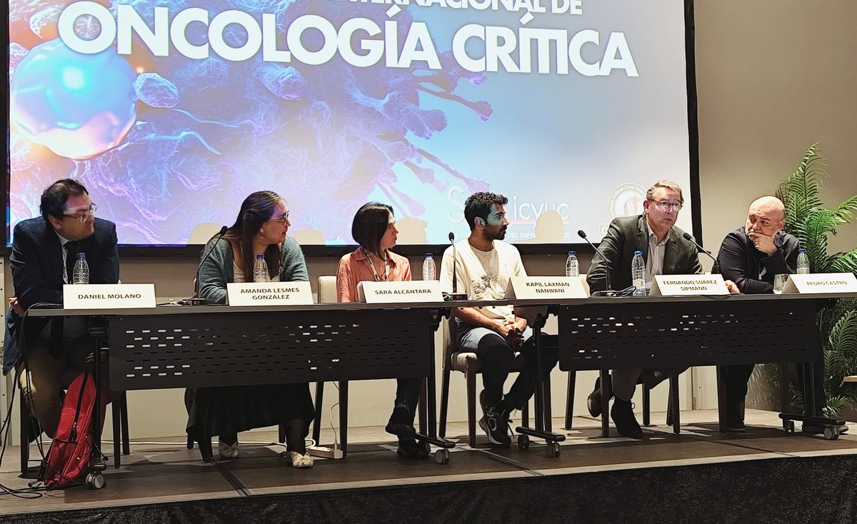 semicyuc's tweet photo. La mesa de Insuficiencia respiratoria en el paciente oncológico ha analizado los resultados de las estrategias avanzadas en nuestras UCI. Además, ha cerrado por todo lo alto el Congreso Internacional de Oncología Crítica. Gracias a todos por vuestro apoyo. 
#medicinaintensiva https://t.co/elQKoIrjjN