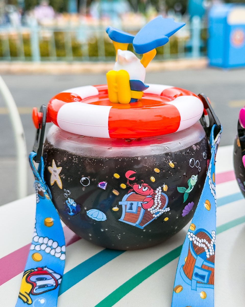 カリフォルニアディズニーランド 年パス 限定 ミッキー シッパー