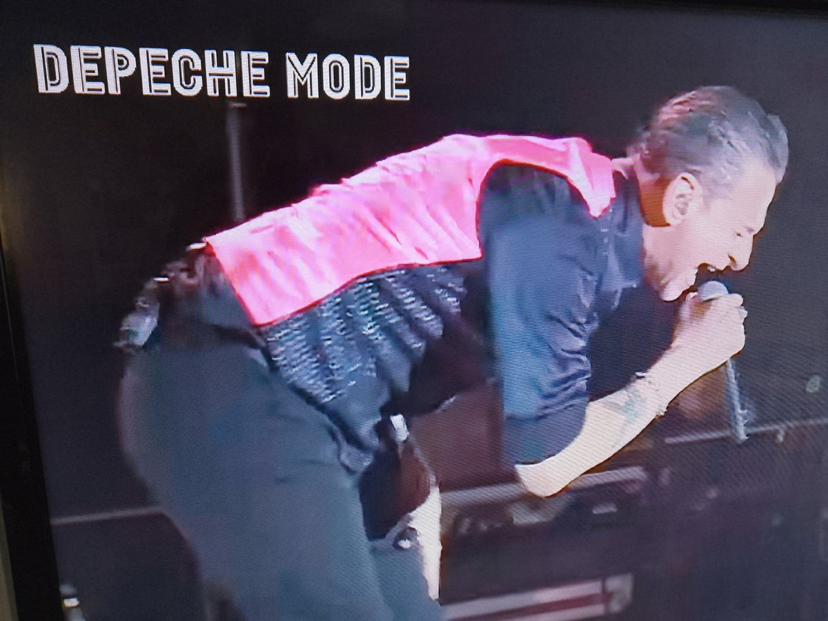 AmpedTo11's tweet photo. @marialuisa69ap1 Currently watching this on #Youtube.Awesome!Mode-us operandi! #Devotees4Life #DepecheMode π€πΈπ₯πΉππ€π«Άβ€οΈ https://t.co/ZckksjtTKp