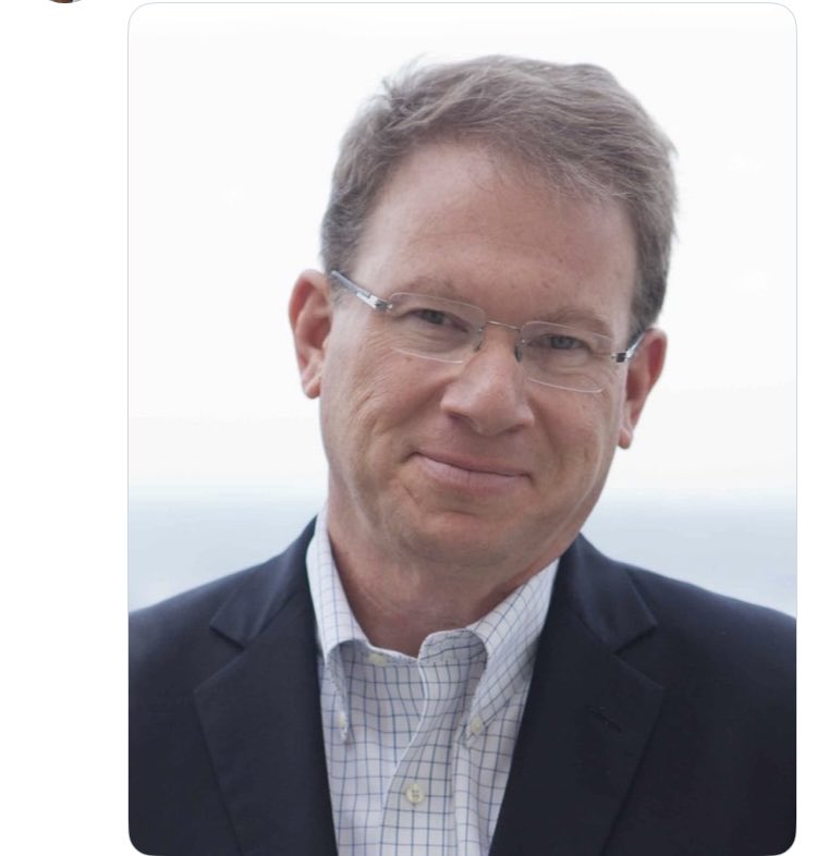 Suzierizzo1's tweet image. If you stand with Jeffrey Goldberg give this a 💙
