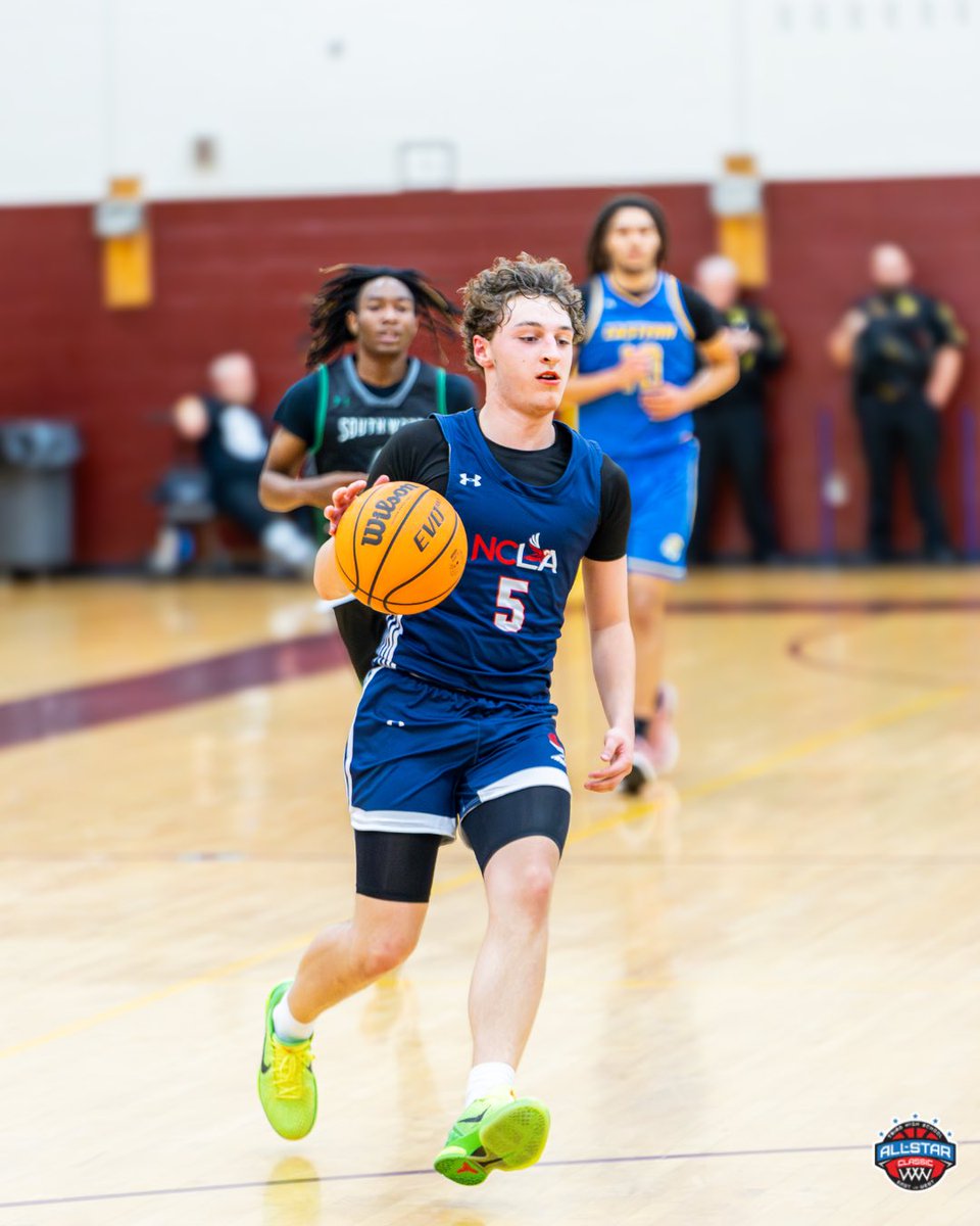 BurleysonT's tweet image. 2025 All-Star Classic
#Falconsforward
#LikeaSpartan
NCLA
‘25 Landon Burleyson