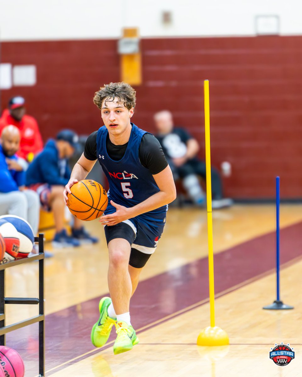 BurleysonT's tweet image. 2025 All-Star Classic
#Falconsforward
#LikeaSpartan
NCLA
‘25 Landon Burleyson