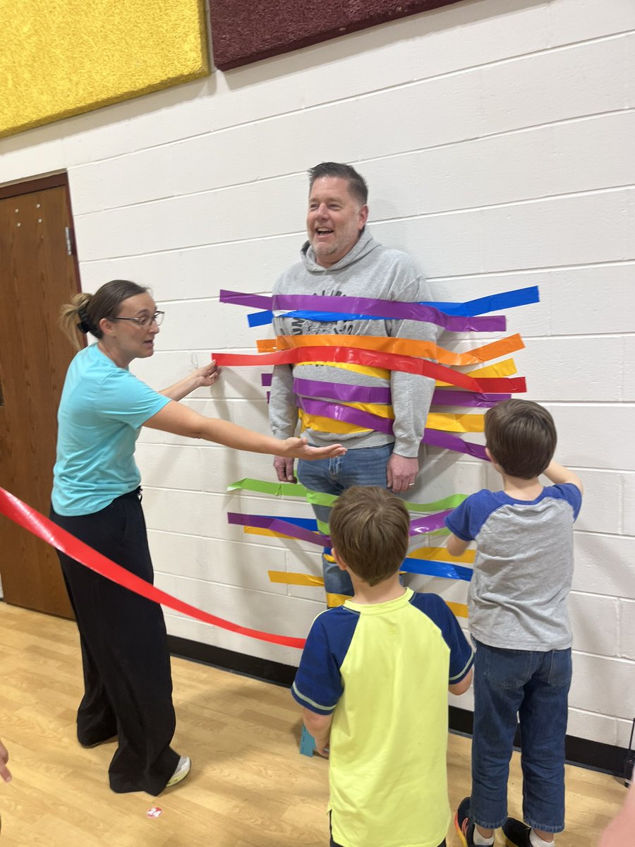 Tracy Overton (@tovertonteach) on Twitter photo Just an ordinary day at Sunflower😆! Thanks, Mr. Kalis, for being a good sport at our SEL assembly! <a href="/SunflowerSMSD/">Sunflower Elementary</a> <a href="/ShaunitaGallo/">Shaunita Galloway</a> Just an ordinary day at Sunflower😆! Thanks, Mr. Kalis, for being a good sport at our SEL assembly! <a href="/SunflowerSMSD/">Sunflower Elementary</a> <a href="/ShaunitaGallo/">Shaunita Galloway</a>