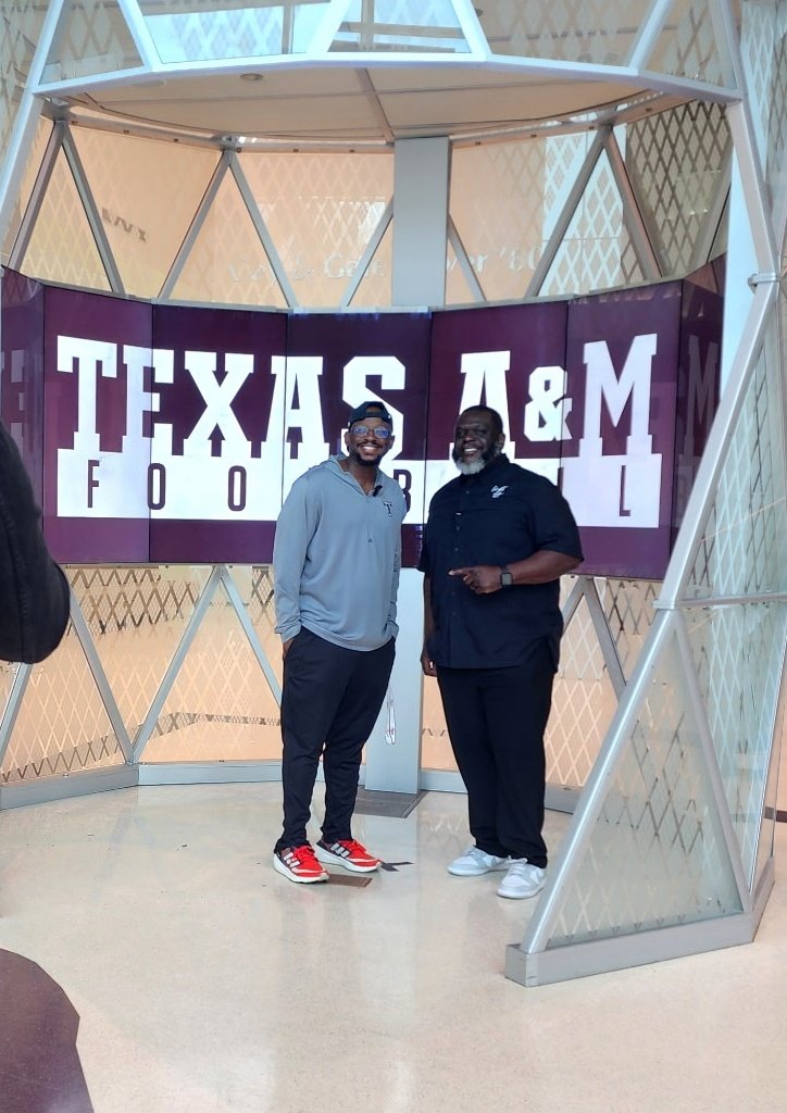 Thamannjr's tweet image. Love to the guy @ChipBaker19 for coming through today! #SuccessChronicles #GoBuffsGo