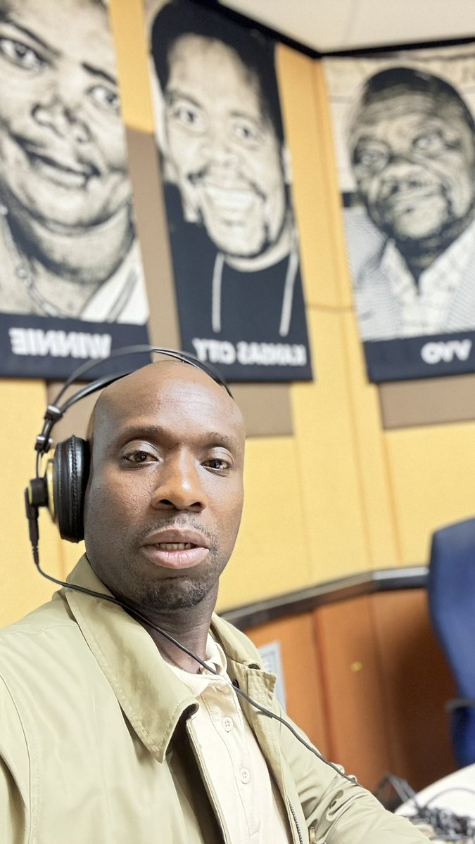 #fakumoya no <a href="/djzeal4life/">#InganeLe</a> on <a href="/ukhozi_fm/">Ukhozi FM Official 📻</a>