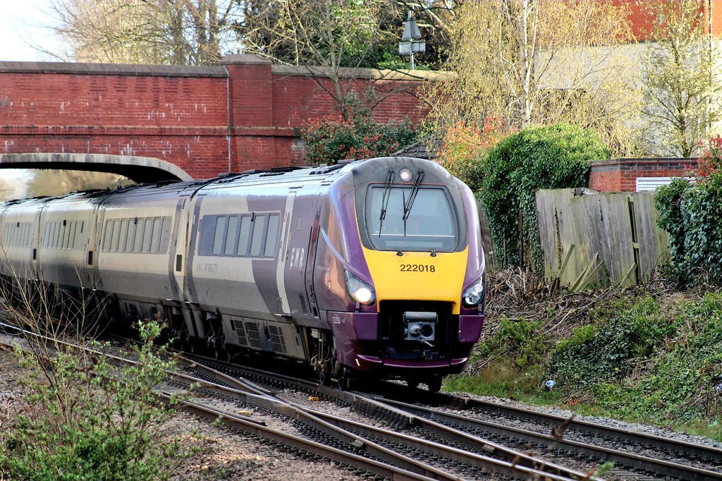 WilsonBone's tweet photo. #FridayFail @EastMidRailway 222018 runs as 5Z51 through Syston, nowhere near line speed, having been declared a failure with a traction equipment fault at Leicester,working 1D51 to Nottingham.
28/3/25๐ธ https://t.co/ZzCi7HzgIM