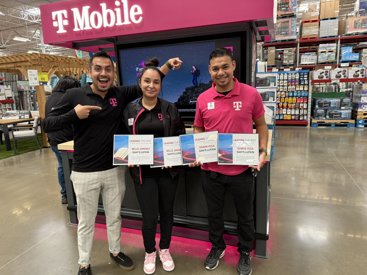 Congrats to our Top RSM <a href="/MenezBelle/">Belle Menez</a> and Top Mobile Expert Edwin Vega back to back months at #1! Way to represent Houston North Fuego and the <a href="/cityoflufkin/">City of Lufkin, TX</a>!