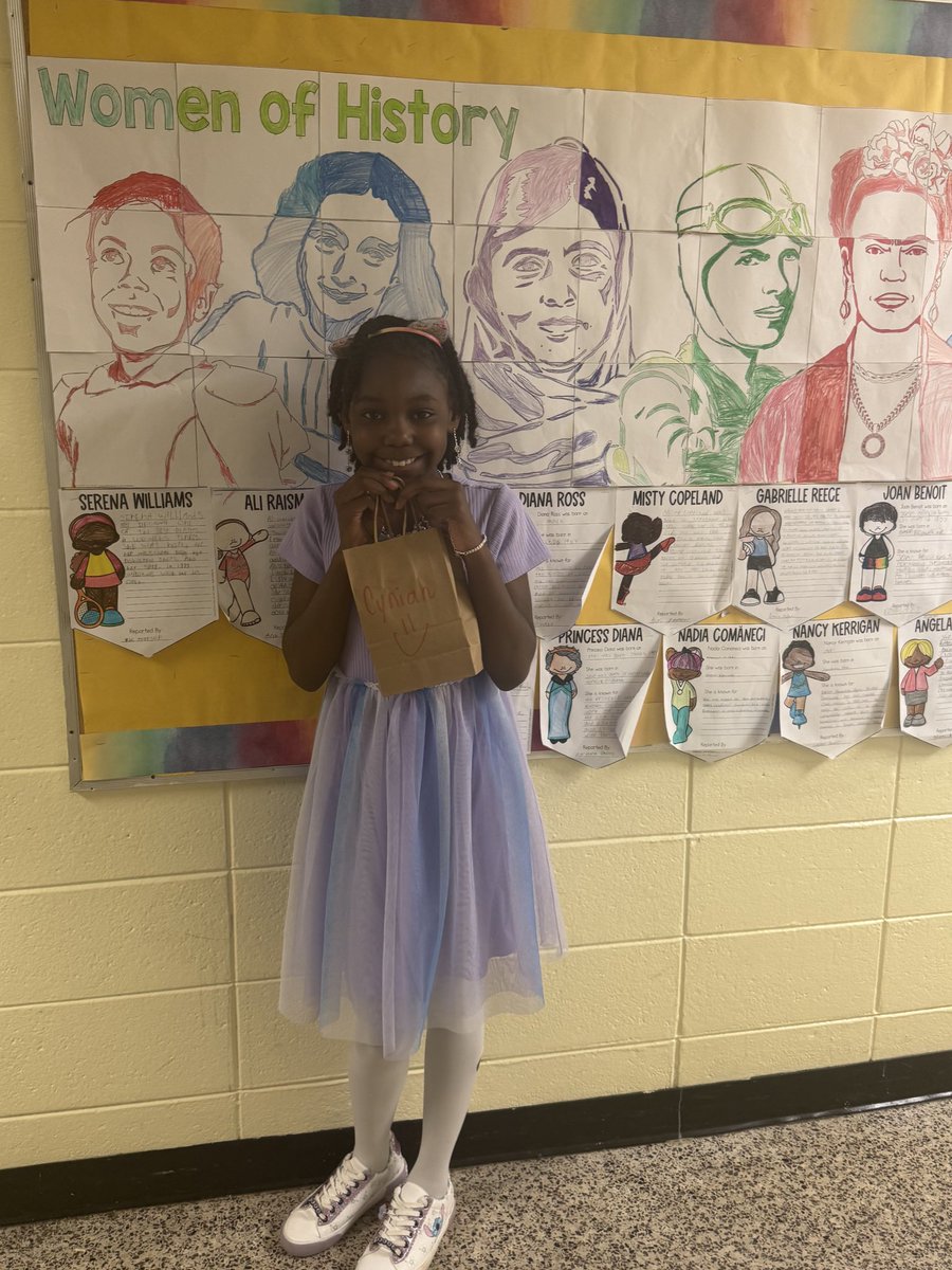 kendallfscott's tweet photo. Congratulations to our Grammar Bowl winners for this week! 😀📝🔤
@WeAreNolanOwls https://t.co/4XNVDPah7k