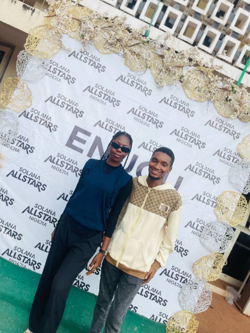 Bigdera5's tweet photo. Today was amazing!! I had the opportunity to attend SOLANA ALLSTARS MEETUP in Enugu state. I learnt about the evolution of the web3, blockchain and crypto. It was an impacting, networking and fun moment.
Definitely doing this again!! @AllstarsNG
#Liveinunec
#solanaAllstarsNG https://t.co/j8YCu1Hhur