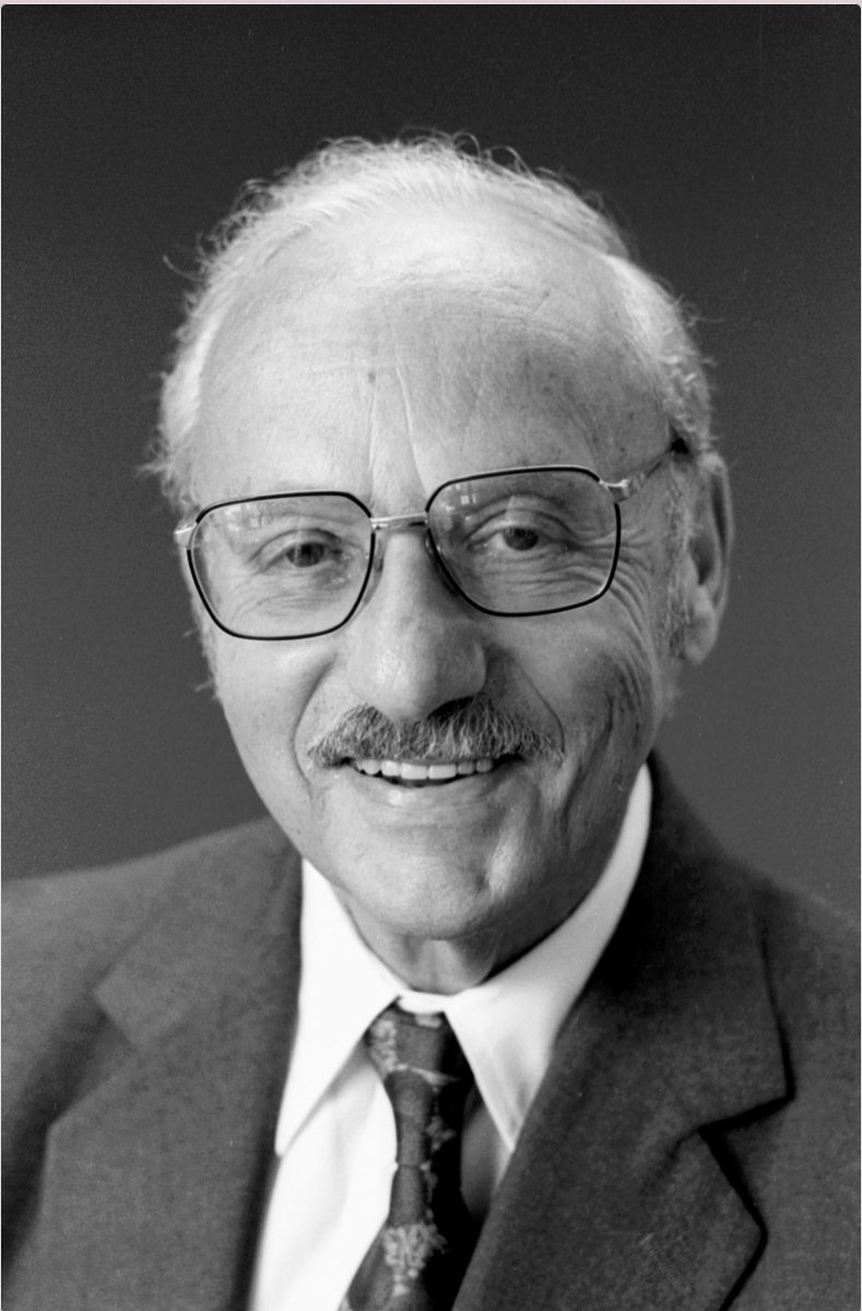 During World War II, a scientist named George Dantzig pioneered modern optimization theory by helping the U.S. Department of Defense make informed decisions about everything from procuring airplanes to conveying supplies overseas. (From the archive) quantamagazine.org/surprising-lim…