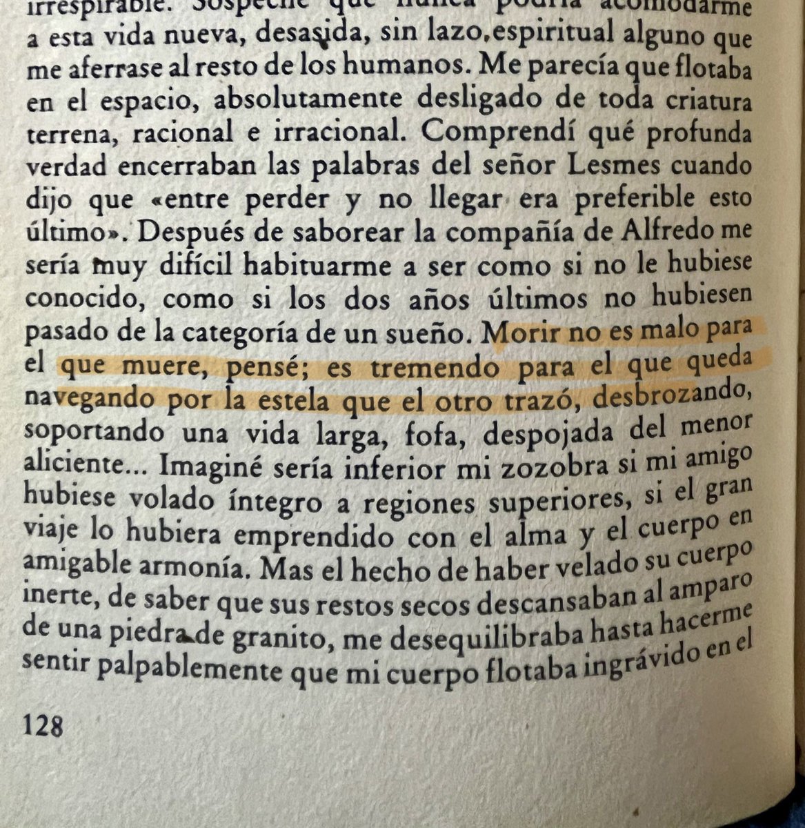 Bakinjan Palas (@bakinjan) on Twitter photo Esto de “La sombra del ciprés es alargada”.
<a href="/MiguelDelibes/">Miguel Delibes</a> Esto de “La sombra del ciprés es alargada”.
<a href="/MiguelDelibes/">Miguel Delibes</a>