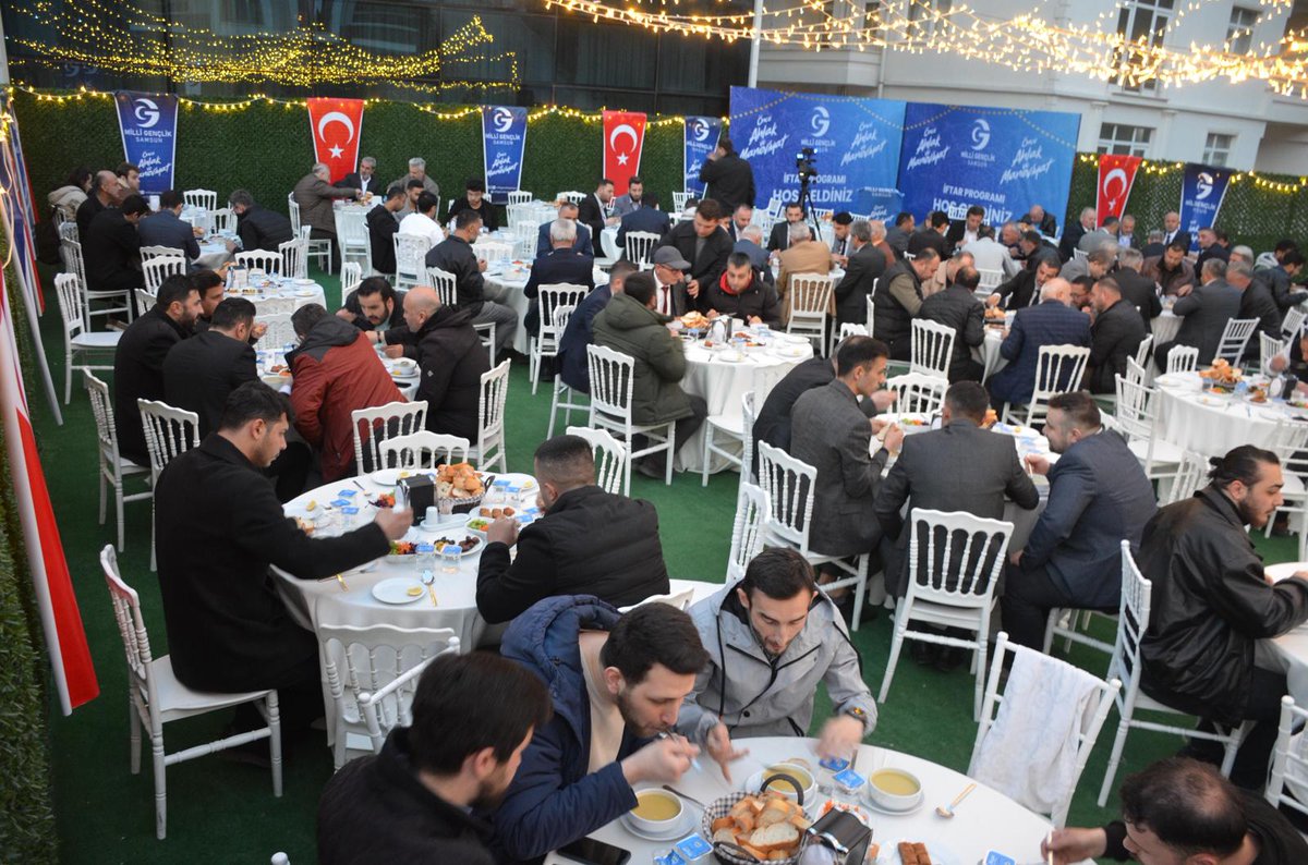 Samsun İl Başkanlığımızın düzenlemiş olduğu “Geleneksel İftar Programı” Genel Başkanımız Ahmet Özvatan, Genel Başkan Yardımcılarımız ve halkımızın yoğun katılımıyla gerçekleşti.

Emeği geçen başta Samsun İl Başkanımız M.Yunus Gonca ve teşkilatımıza teşekkür ederiz.
Cenabı Allah