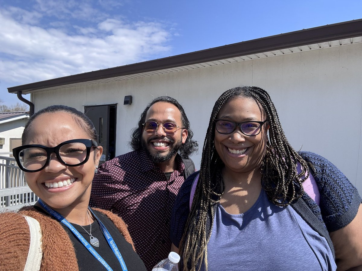 Barnhart Elementary (@cpbarnhartes) on Twitter photo Thank you <a href="/ihes_braves/">Indian Head Braves</a> for allowing some Bluejays into your classrooms today on a guided visit! We saw amazing teaching and student work in action 📝📚 #Oneschoolonesound Thank you <a href="/ihes_braves/">Indian Head Braves</a> for allowing some Bluejays into your classrooms today on a guided visit! We saw amazing teaching and student work in action 📝📚 #Oneschoolonesound