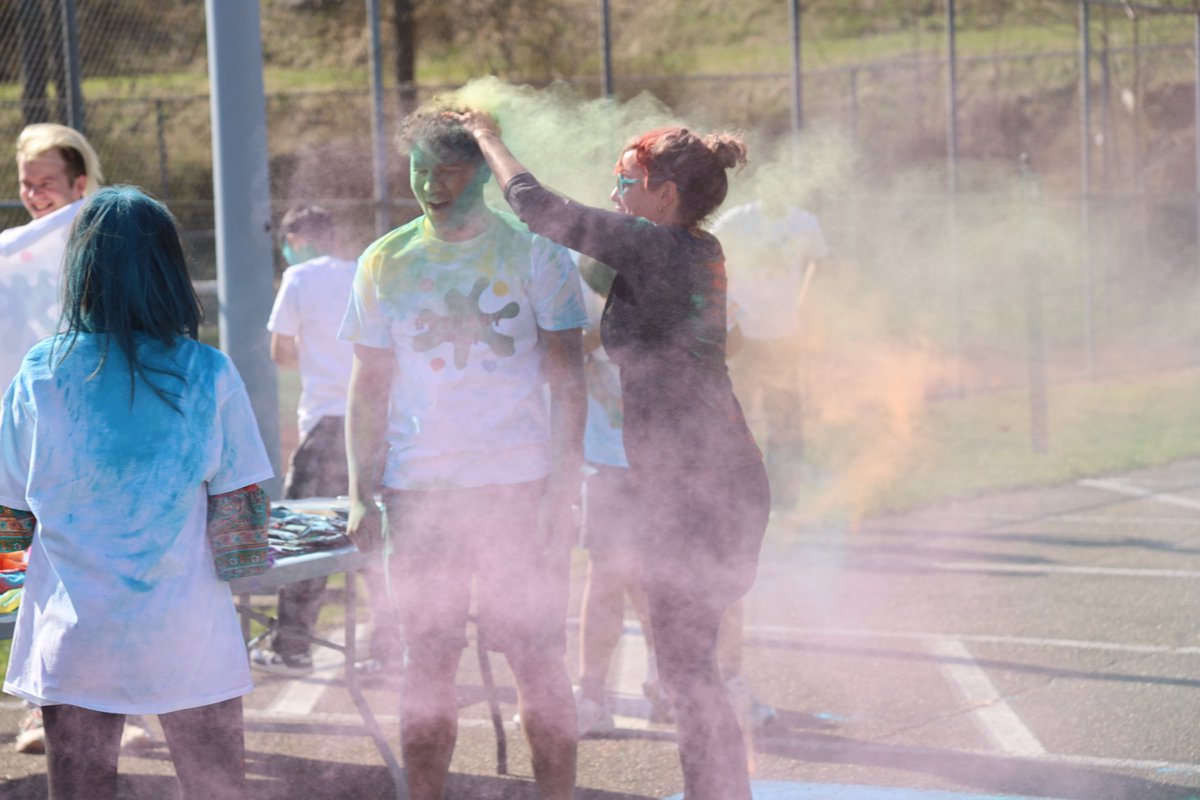 Yesterday, Bethany College's International Student Association hosted a vibrant explosion of color in celebration of Holi, embracing the spirit of tradition and celebration.  #Holi #ONEBethany