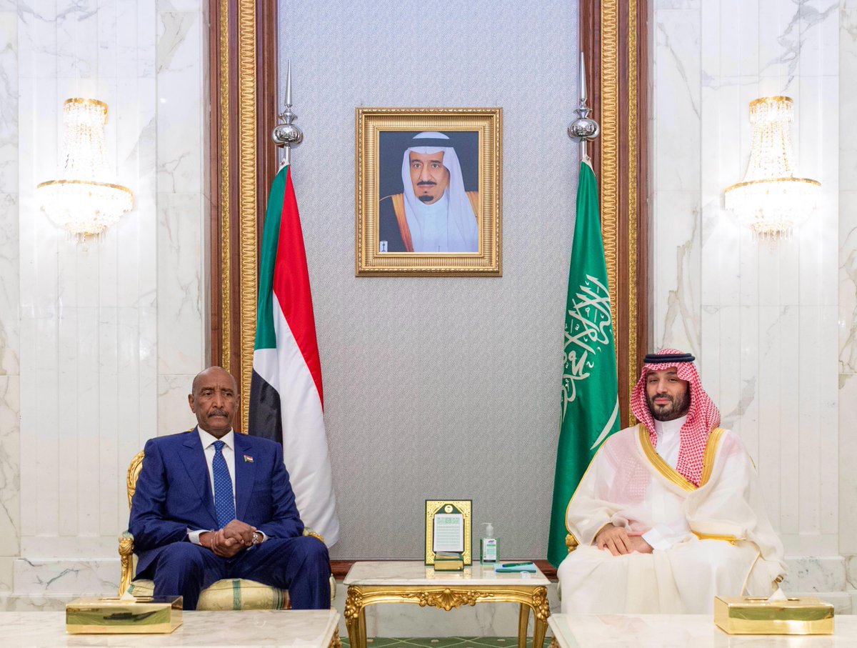 spagov's tweet photo. سمو #ولي_العهد يستقبل في قصر الصفا بمكة المكرمة فخامة رئيس مجلس السيادة السوداني، ويستعرضان مستجدات الأوضاع في السودان والجهود المبذولة تجاهها بما يحقق الأمن والاستقرار في السودان الشقيق، كما تم بحث آفاق التعاون بين البلدين الشقيقين، وتم التوافق على إنشاء مجلس تنسيق يُعنى بتعزيز العلاقات الثنائية في شتى المجالات.
https://t.co/cPvBLvTf2N
#واس