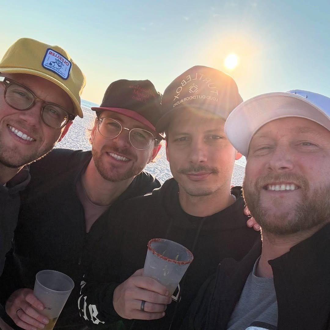 Devin Dawson tweet media