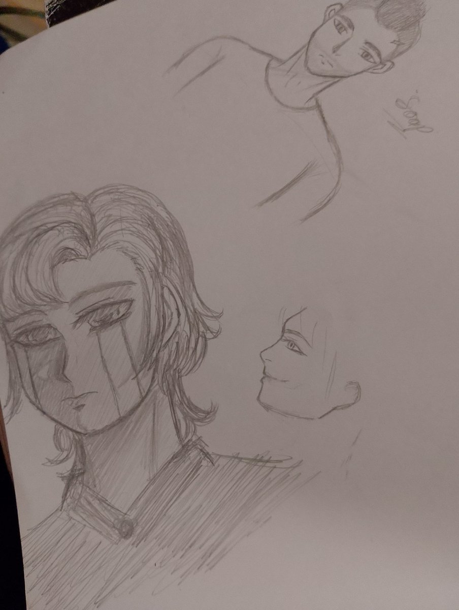 puderadeww's tweet image. Between Intentional (top) and unintentional (bottom) pictures 🗿
#Soap #randomoc