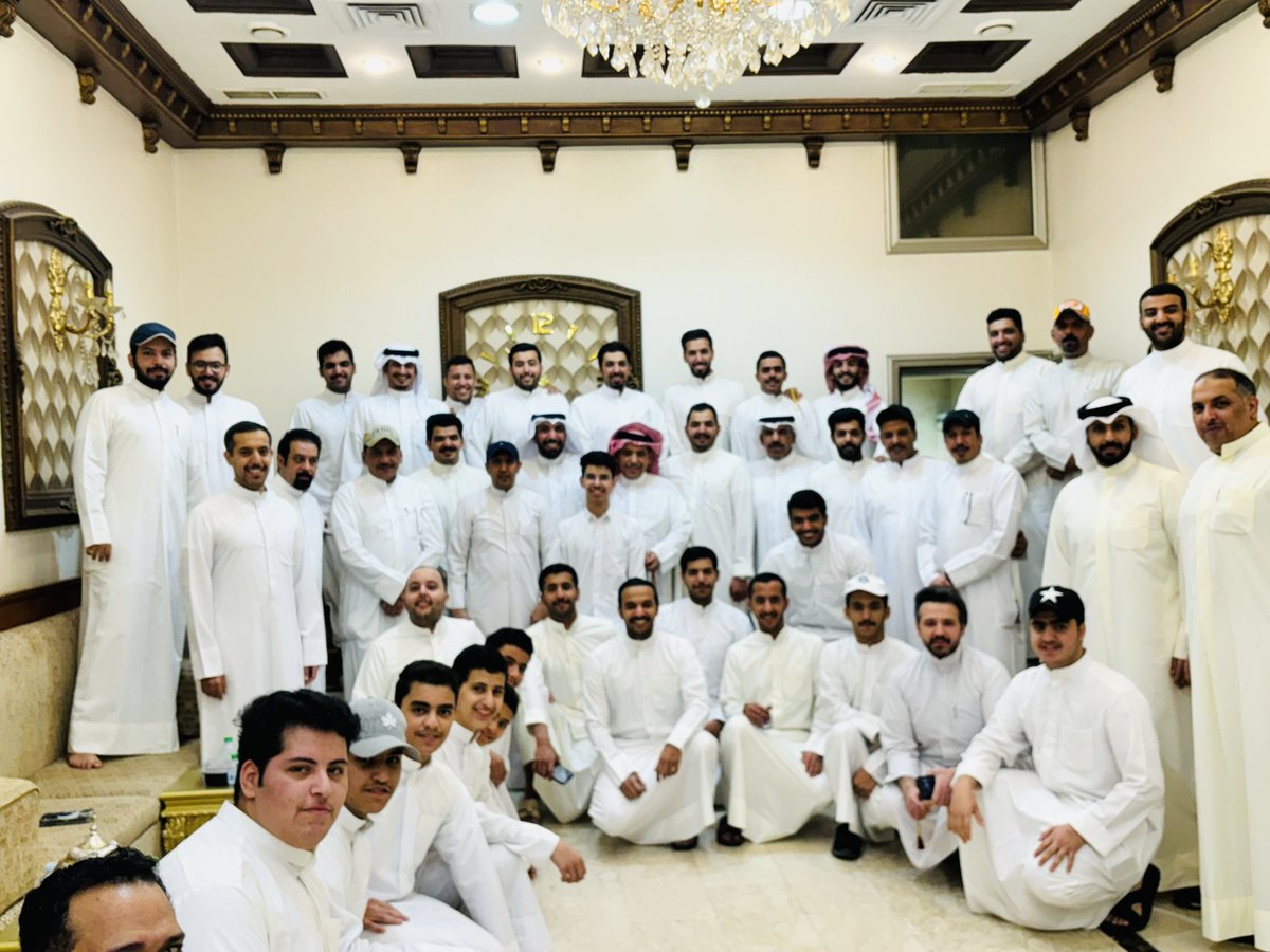 HuwaidiAlhajri_'s tweet photo. #هويدي_الهاجري

ختامها مسك للفطور الجماعي

لـ رواد ديوان "صحن مرزوق العبلان الهاجري "

 عشرون عامًا على التوالي مجتمعين 
على فطور واحده 

تـقبل الله صيامكم وطاعتكم
اللهُم إنك عفوٌ تُحِب العفو فاعفُ عنا 

وكل عام وانتم بخير https://t.co/9Sr1TrqFmr