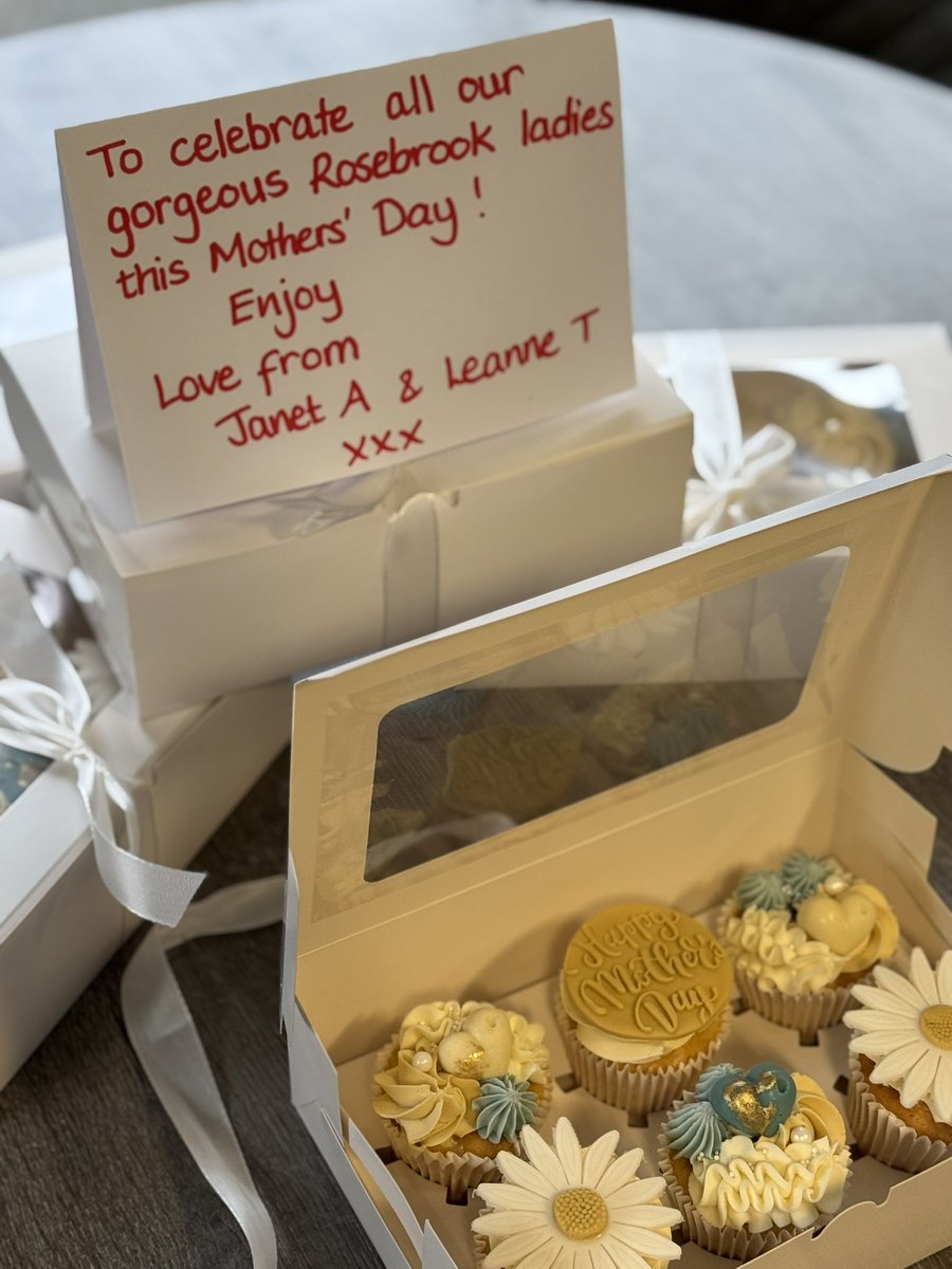 Rosebrookers's tweet photo. Celebrating our ladies today! 
#wellbeing
#recognition 
@AdAstraTrust https://t.co/rh3THPpcVg