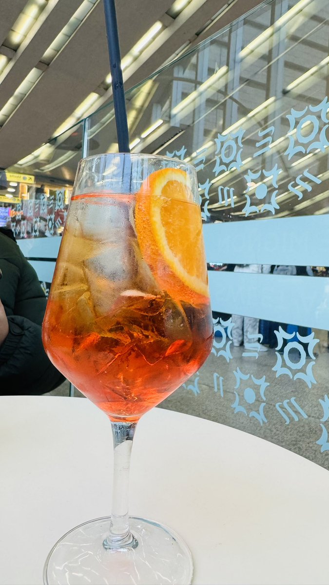 RestlessMystic's tweet photo. Aperol Spritz FTW https://t.co/aM6n6gnhl6