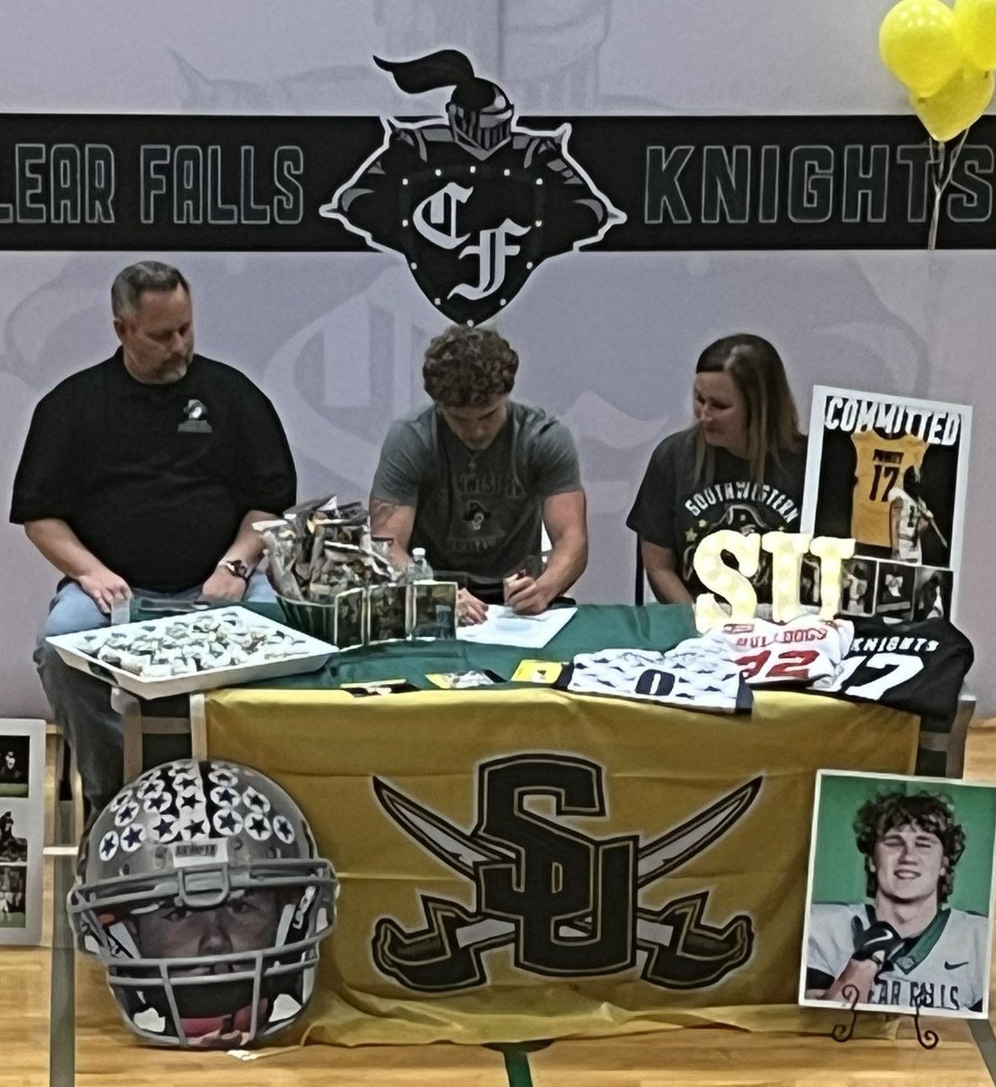 Kullin Pruitt (@kullinp) on Twitter photo Ready for the next chapter <a href="/SUPiratesFB/">Southwestern FB</a> . A big THANK YOU to everyone who supported me over the years.
<a href="/Nextlevelsports/">CoachReggieβ‘οΈβ‘οΈβ‘οΈ</a>
<a href="/CoachVillas3nor/">Ernesto Villasenor</a>
<a href="/CoachWilder25/">Marcus Wilder</a>
<a href="/coach_kriesel/">Coach Bill Kriesel</a>
<a href="/CoachBishopSU2/">Coach John Bishop</a>
<a href="/CoachYoung_7/">Andrew Young</a>
<a href="/recruit_FALLSFB/">Clear Falls FB Recruiting</a> Ready for the next chapter <a href="/SUPiratesFB/">Southwestern FB</a> . A big THANK YOU to everyone who supported me over the years.
<a href="/Nextlevelsports/">CoachReggieβ‘οΈβ‘οΈβ‘οΈ</a>
<a href="/CoachVillas3nor/">Ernesto Villasenor</a>
<a href="/CoachWilder25/">Marcus Wilder</a>
<a href="/coach_kriesel/">Coach Bill Kriesel</a>
<a href="/CoachBishopSU2/">Coach John Bishop</a>
<a href="/CoachYoung_7/">Andrew Young</a>
<a href="/recruit_FALLSFB/">Clear Falls FB Recruiting</a>