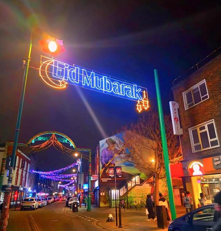 For the first time in its history, we've lit up the iconic Brick Lane and Banglatown with Eid Mubarak lights to mark the end of Ramadan ✨☪️

Tower Hamlets is proud to be home to the largest Muslim community in the country, and I'm delighted that we are celebrating this in such a
