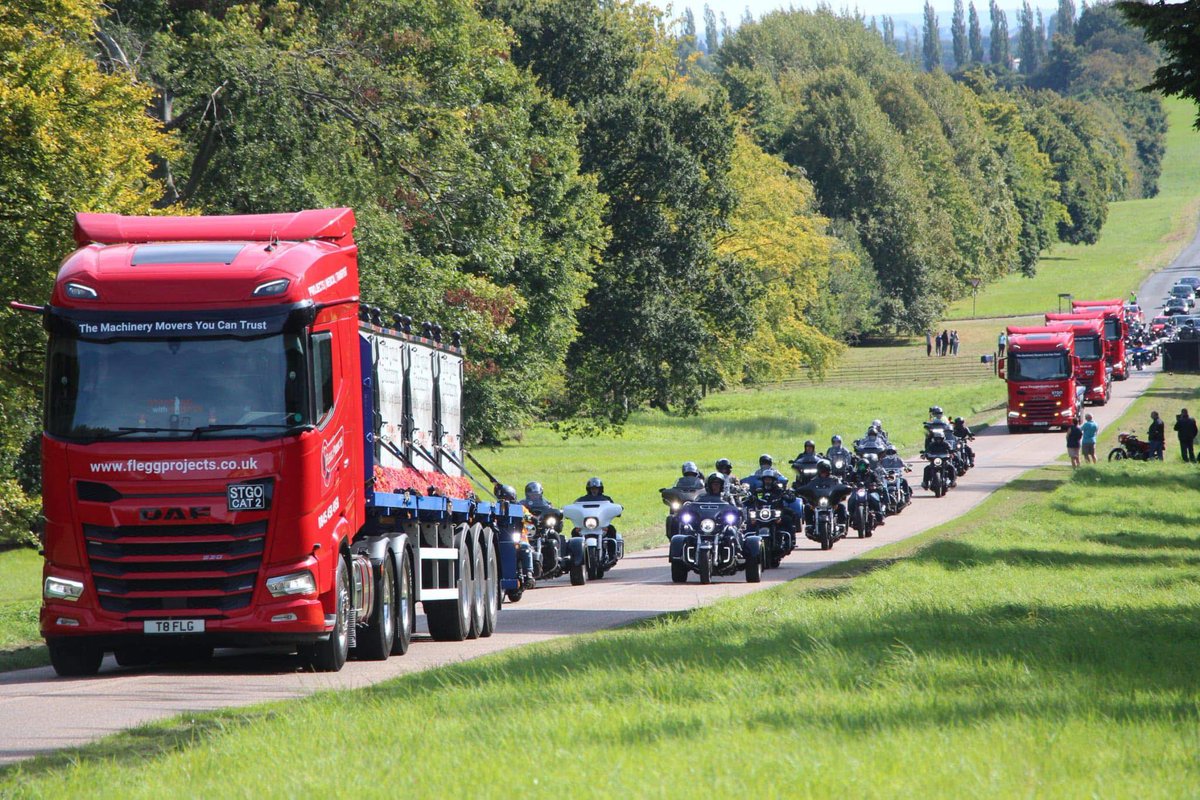 🚛 The 1,475 Giants are on their way to the Memorial. 📷 The Standing with Giants installation will be in place from Sat 12 April to mid-September 2025.  

Come and experience the power of this poignant and unique art installation, returning to the Memorial for a second year.