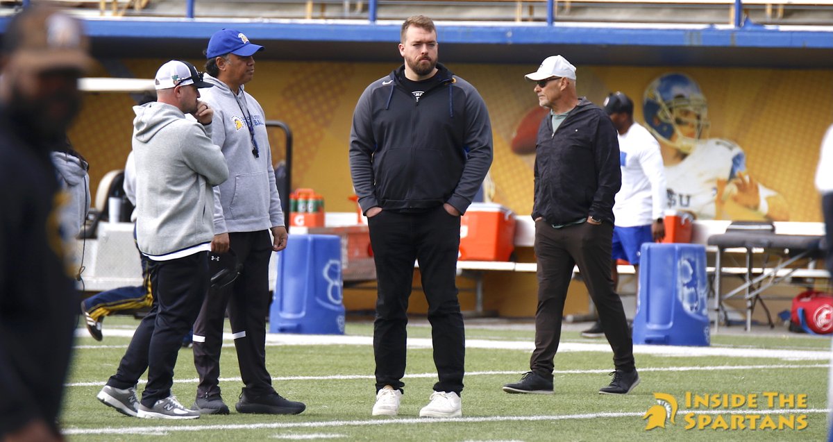 Jackson Moore (@jacksonmoore247) on Twitter photo Special guest at San Jose State football practice today: former Spartan & current New England Patriots OL Wes Schweitzer!
#SJSU #SanJoseState #AllSpartans <a href="/InsideSpartans/">Inside The Spartans</a> Special guest at San Jose State football practice today: former Spartan & current New England Patriots OL Wes Schweitzer!
#SJSU #SanJoseState #AllSpartans <a href="/InsideSpartans/">Inside The Spartans</a>