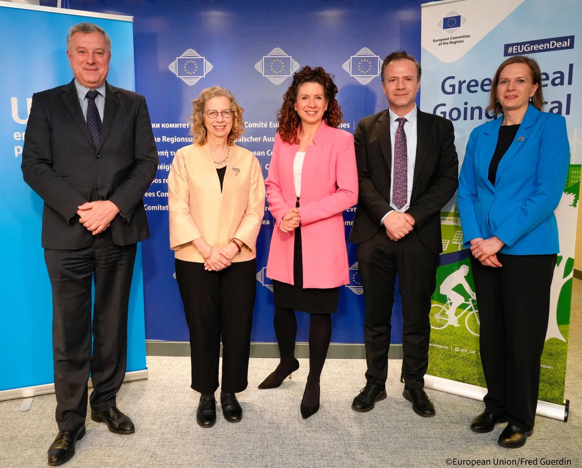 UN Environment Programme (UNEP) Europe 🌱 (@unep_europe) on Twitter photo Today, <a href="/UNEP/">UN Environment Programme</a> and <a href="/EU_CoR/">European Committee of the Regions</a> renewed their cooperation with a new joint Action Plan. The plan reinforces the roles of local and regional authorities in global environmental governance and will help advance the localization of #SDGs in the field of environment. europa.eu/!NVQT49 Today, <a href="/UNEP/">UN Environment Programme</a> and <a href="/EU_CoR/">European Committee of the Regions</a> renewed their cooperation with a new joint Action Plan. The plan reinforces the roles of local and regional authorities in global environmental governance and will help advance the localization of #SDGs in the field of environment. europa.eu/!NVQT49
