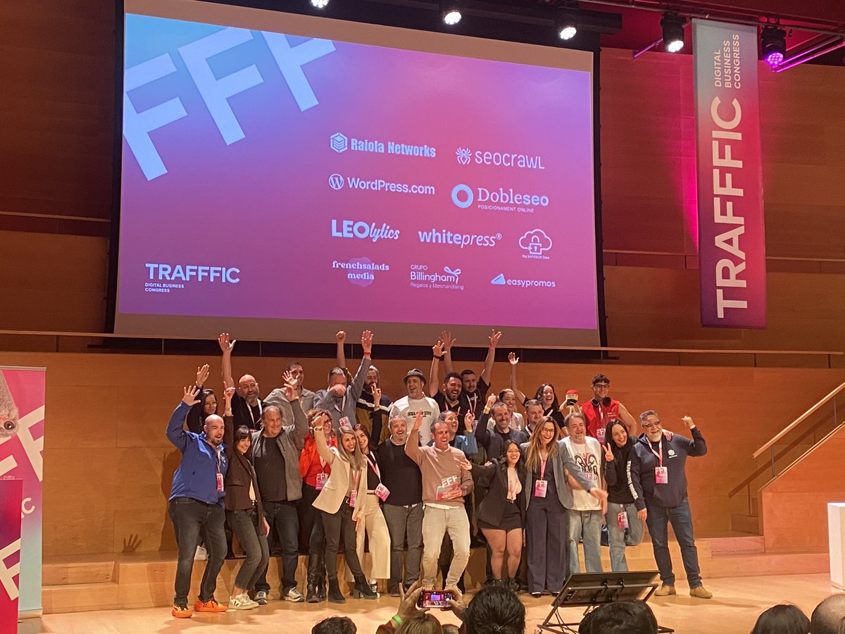 🎤 ¡Cerramos #TRAFFFIC25 por todo lo alto! 🚀

💌 Gracias a todos los asistentes, ponentes y patrocinadores que han hecho posible esta increíble jornada✨

¡Ha sido un placer compartir conocimiento y experiencias con esta gran comunidad! 🙌

Nos vemos en #TRAFFFIC26